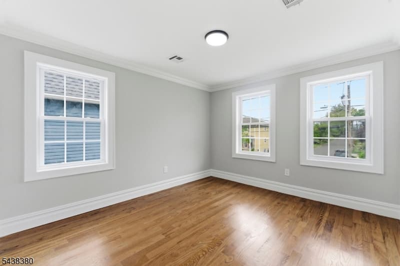 579 Newark Ave, Kenilworth Boro, Union photo 30