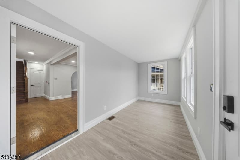 579 Newark Ave, Kenilworth Boro, Union photo 6