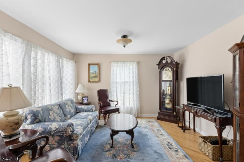 44 Lancelot Drive, Berkeley Heights Twp., Union photo 5