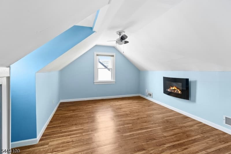 1815 N Stiles St, Linden City, Union photo 24
