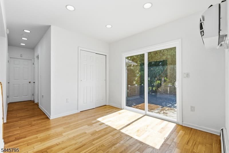 814 Willis Pl, Roselle Park Boro, Union photo 16