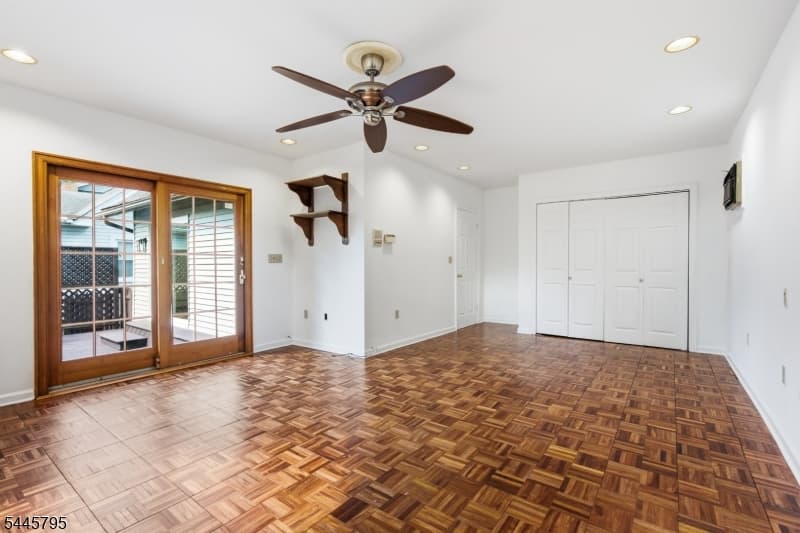 814 Willis Pl, Roselle Park Boro, Union photo 24