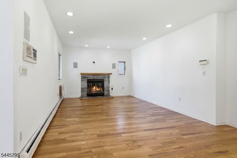 814 Willis Pl, Roselle Park Boro, Union photo 9