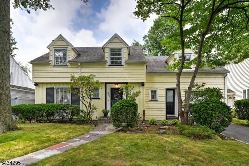 328 Plymouth Rd, Union Twp., Union