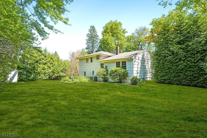707 Gallows Hill Rd, Cranford Twp., Union photo 7