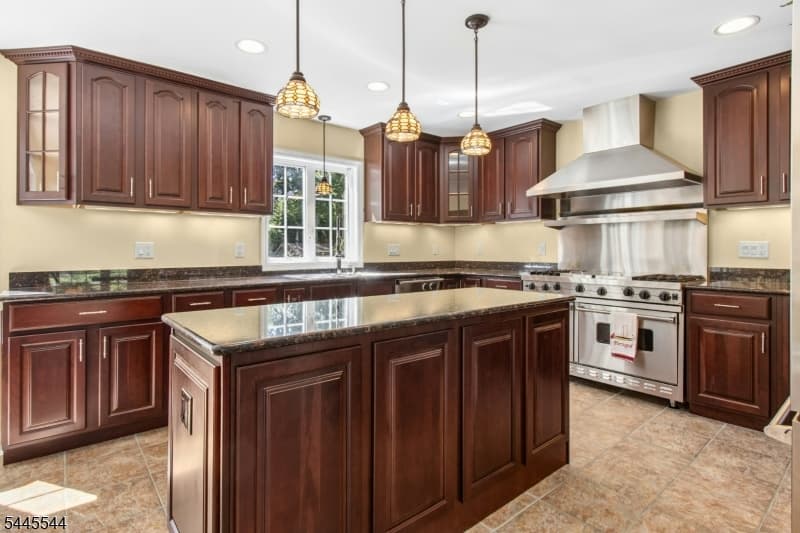 1003 Charles St, Mountainside Boro, Union photo 13