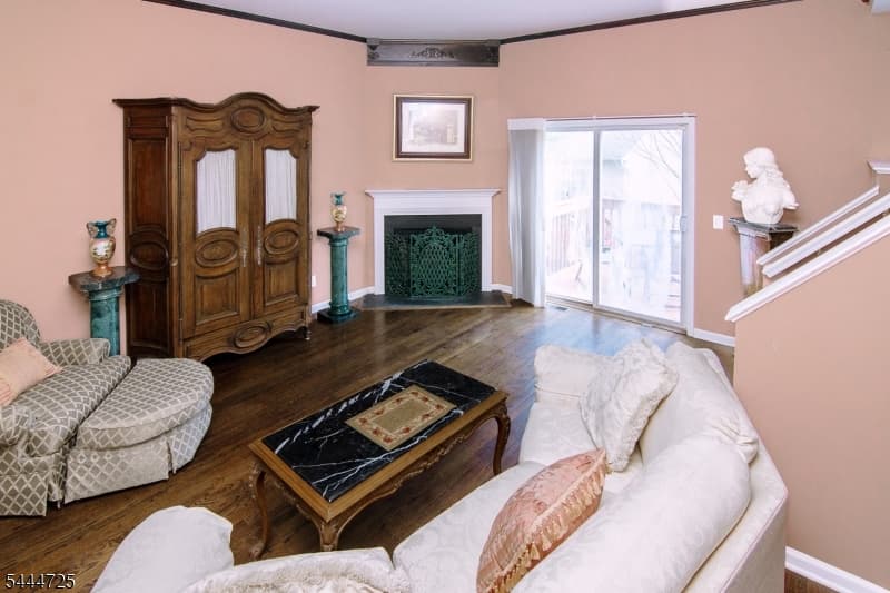 6 Whispering Way W, Berkeley Heights Twp., Union photo 10