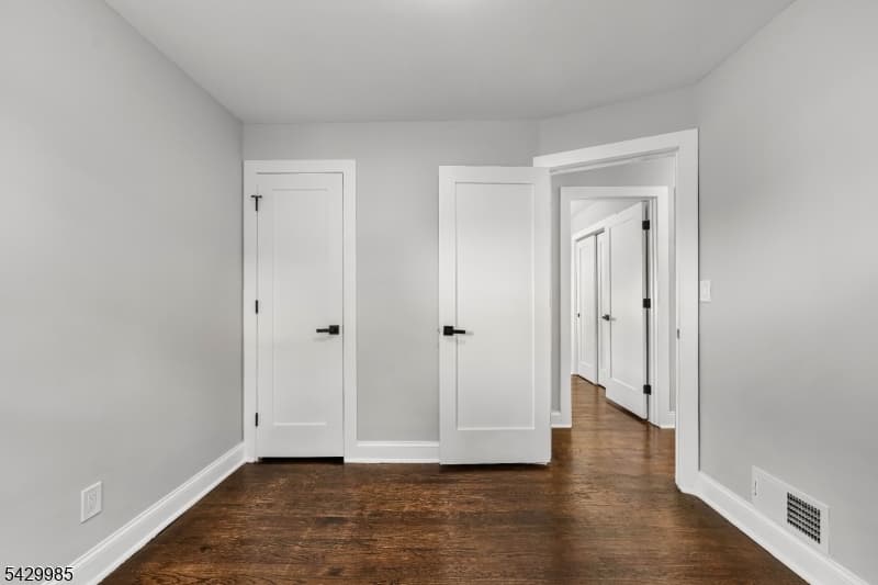 429 Wheatsheaf Rd, Roselle Boro, Union photo 16