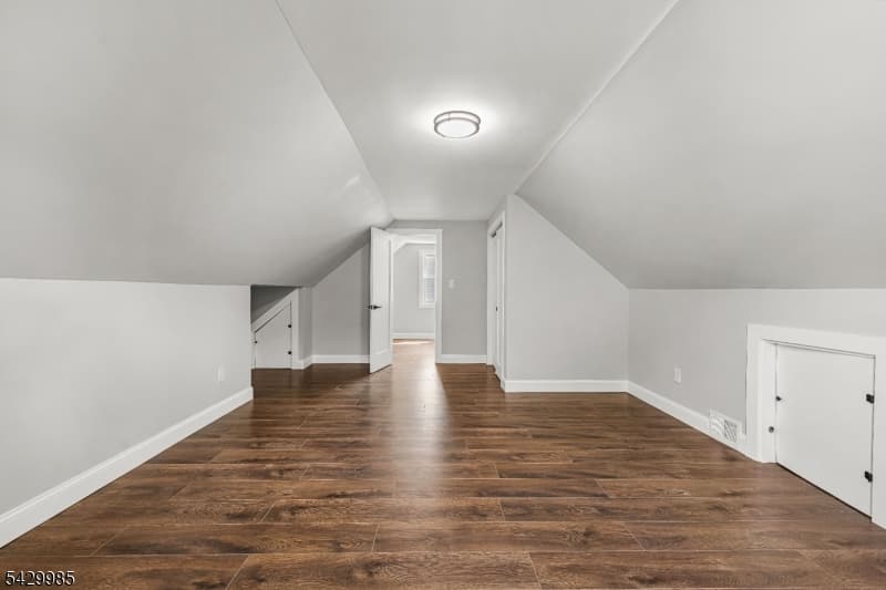 429 Wheatsheaf Rd, Roselle Boro, Union photo 25