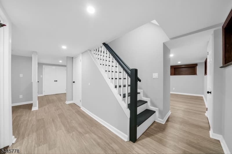 1324 Shetland Dr, Union Twp., Union photo 23