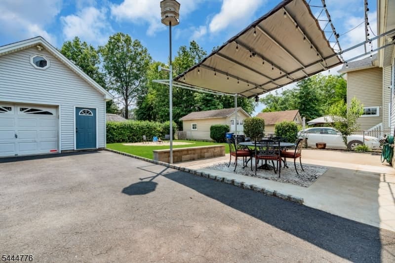 180 E Clay, Roselle Park Boro, Union photo 29