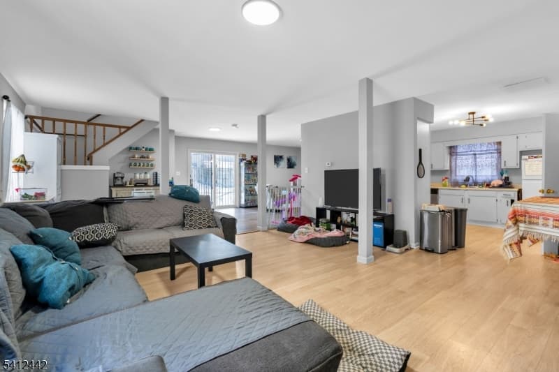 208 E Price St, Linden City, Union photo 10