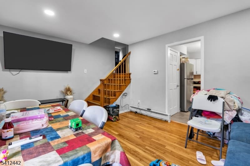 208 E Price St, Linden City, Union photo 3