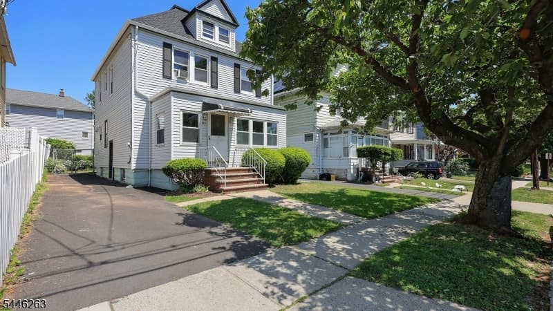 61 W Clay Ave, Roselle Park Boro, Union