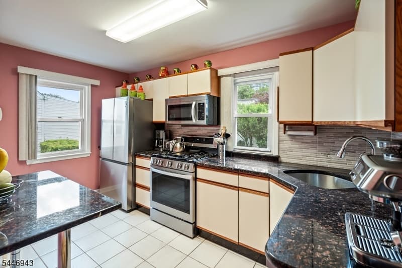 1601 Raritan Rd, Clark Twp., Union photo 11