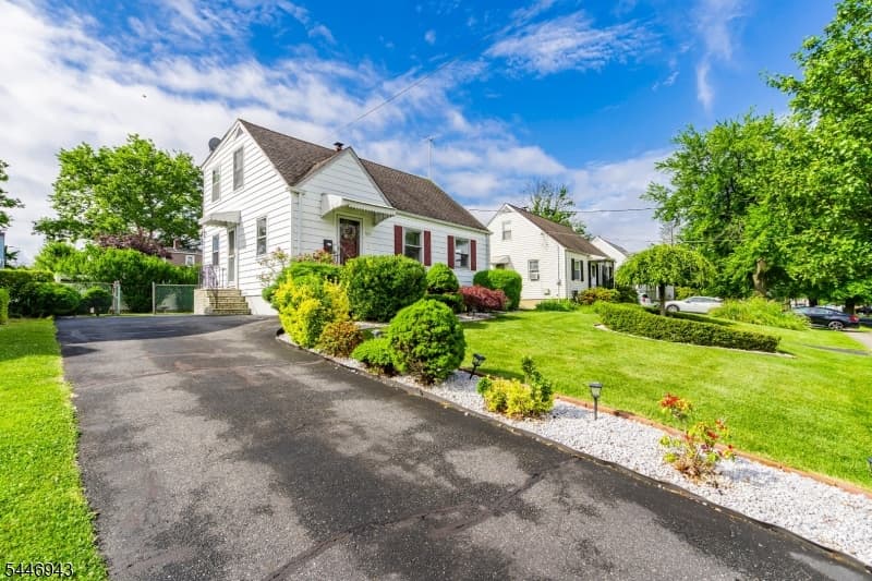 1601 Raritan Rd, Clark Twp., Union photo 3