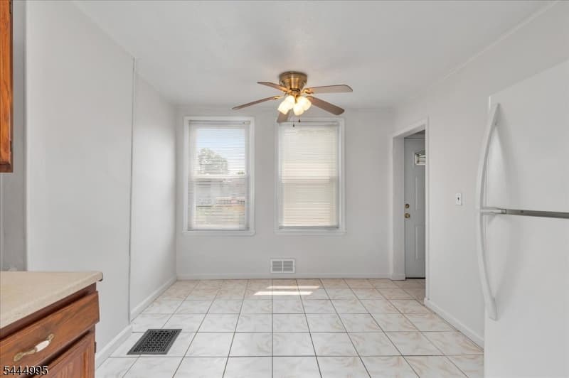 1051 S Elmora Ave, Elizabeth City, Union photo 12