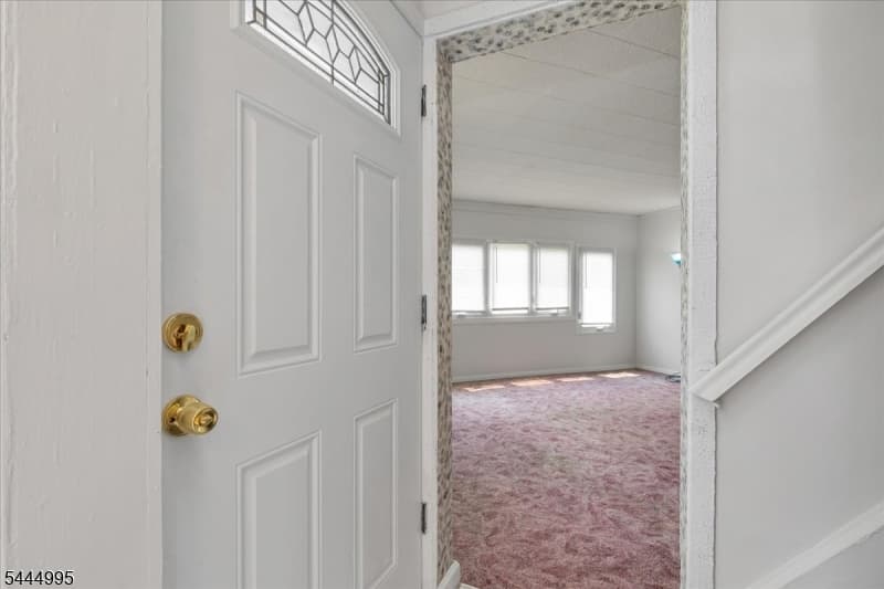 1051 S Elmora Ave, Elizabeth City, Union photo 2