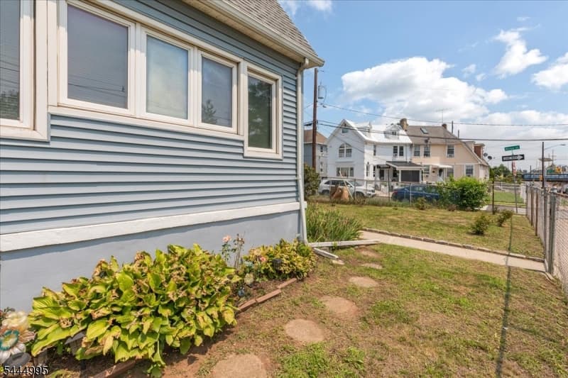 1051 S Elmora Ave, Elizabeth City, Union photo 29