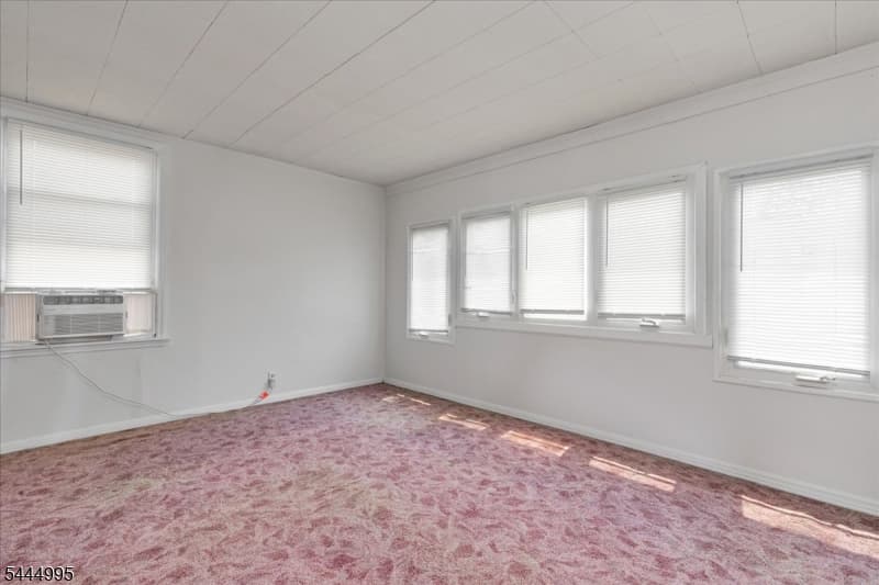 1051 S Elmora Ave, Elizabeth City, Union photo 6
