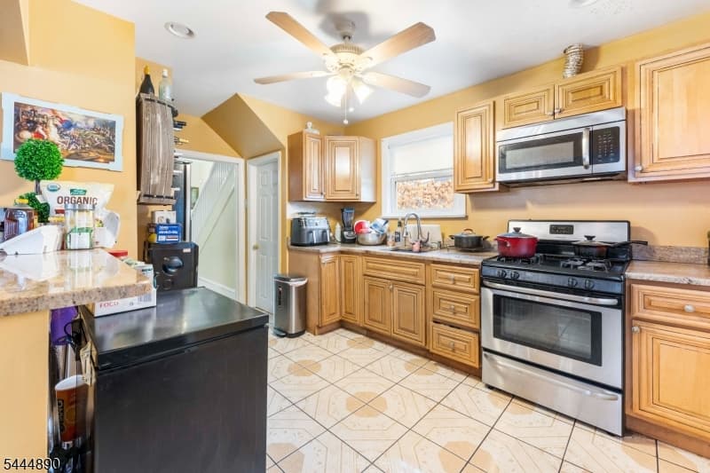 312 E 1St Ave, Roselle Boro, Union photo 10