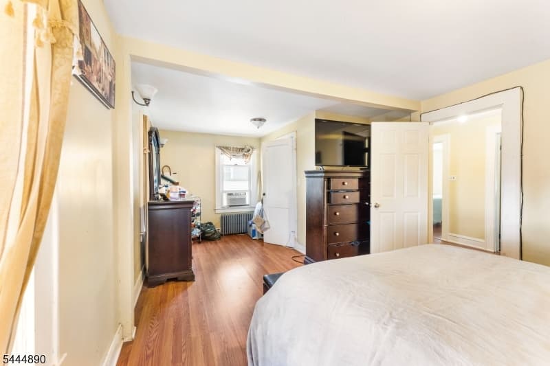 312 E 1St Ave, Roselle Boro, Union photo 13