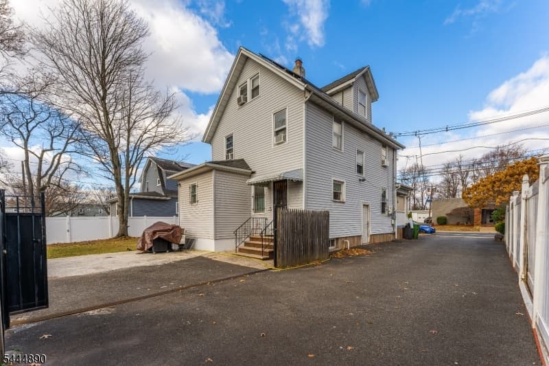312 E 1St Ave, Roselle Boro, Union photo 3