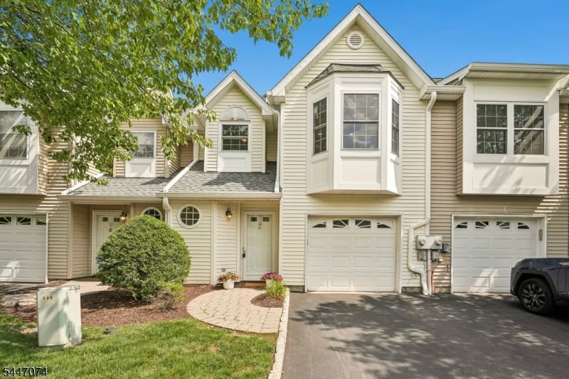 14 Helen Way, Berkeley Heights Twp., Union