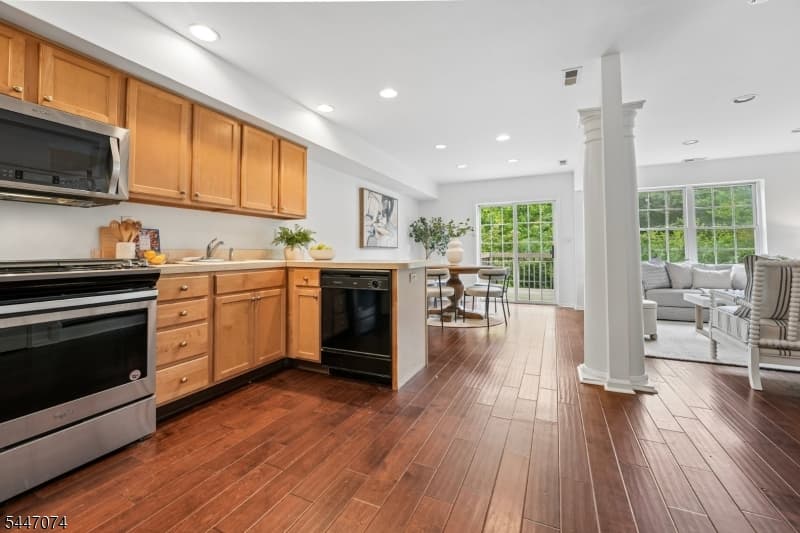 14 Helen Way, Berkeley Heights Twp., Union photo 13