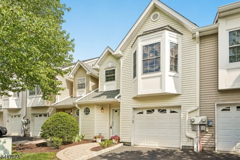 14 Helen Way, Berkeley Heights Twp., Union photo 2