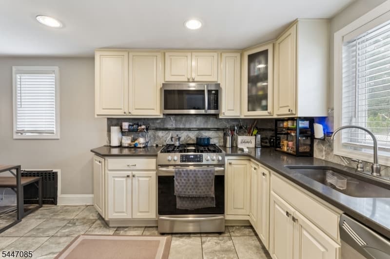 111 Yale Ter, Linden City, Union photo 14