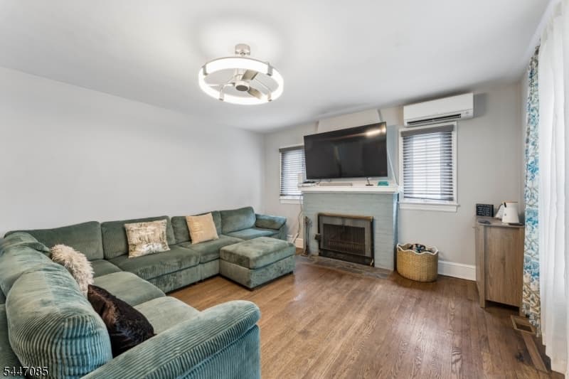 111 Yale Ter, Linden City, Union photo 5