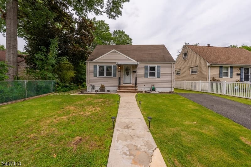 225 Linden Ave, Rahway City, Union
