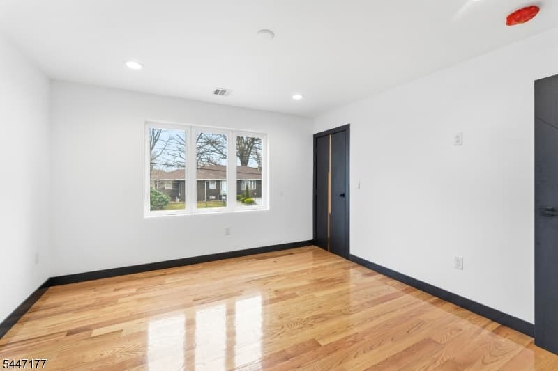 132 Thelma Ter, Linden City, Union photo 17