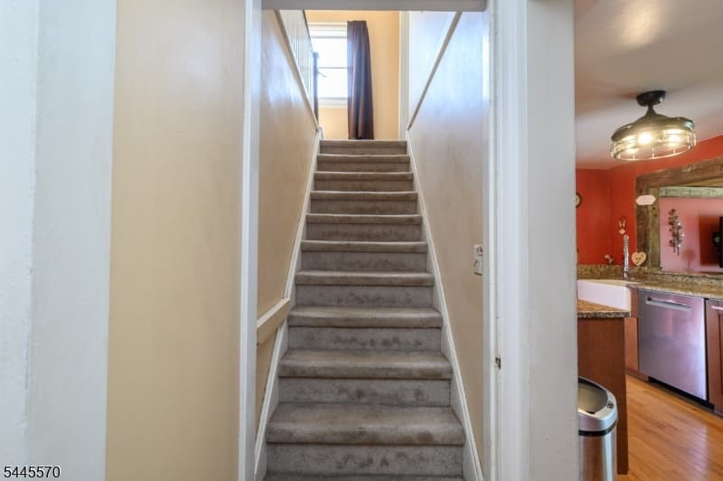 2081 Coles Ave, Scotch Plains Twp., Union photo 16