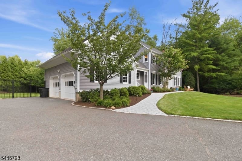 38 Woodmere Dr, Summit City, Union photo 3