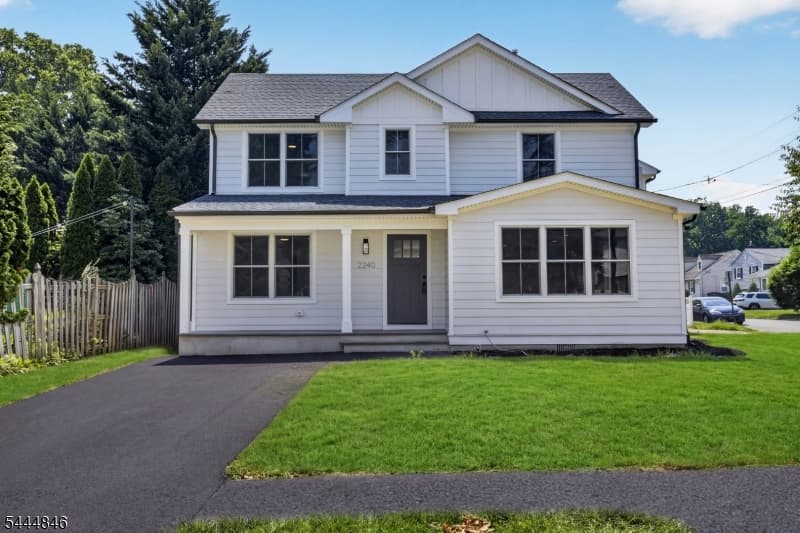 2240 Evergreen Ave, Scotch Plains Twp., Union photo 2