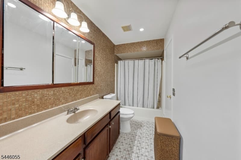 668 Jackson Ave, Roselle Boro, Union photo 14