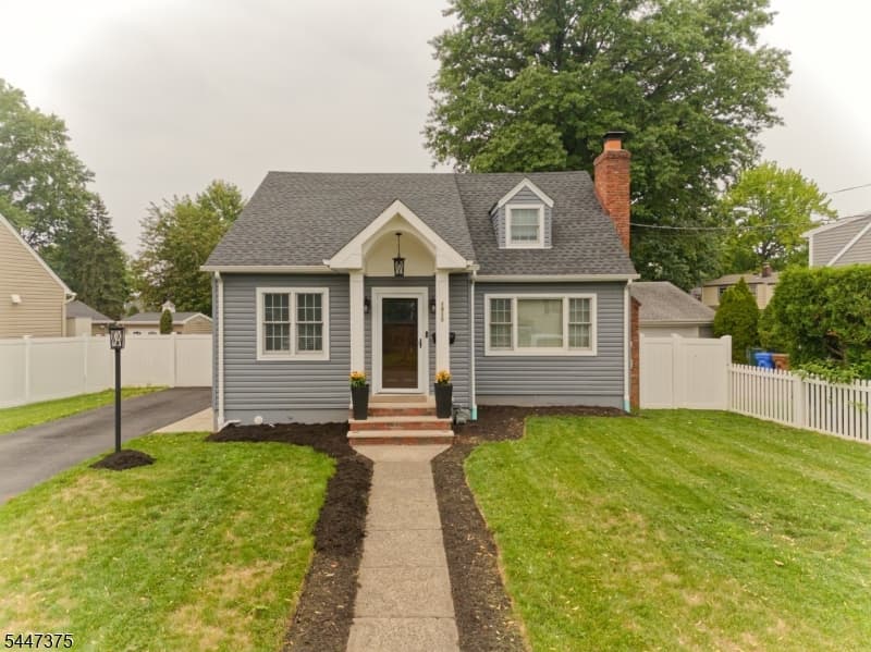 1915 Crescent Pkwy, Linden City, Union