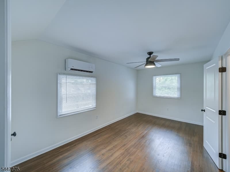 1915 Crescent Pkwy, Linden City, Union photo 24