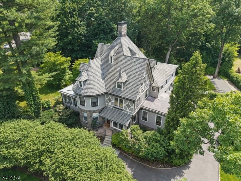 230 Springfield Ave, Summit City, Union