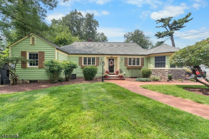950 Belvidere, Plainfield City, Union
