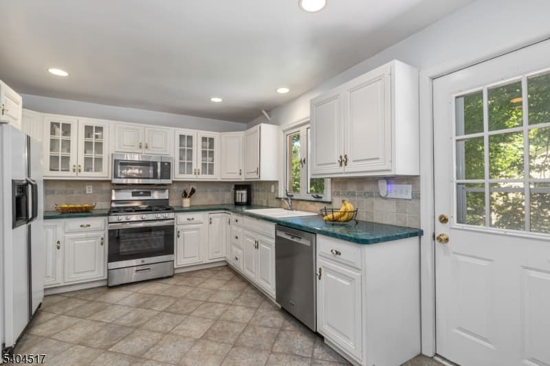 6 Deerfield Rd, New Providence Boro, Union photo 9