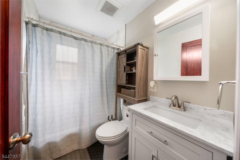 735 Harrison Ave, Roselle Boro, Union photo 9