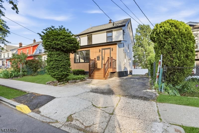 1439 Compton Ter, Hillside Twp., Union