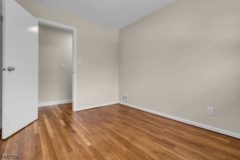 757 River Rd, Rahway City, Union photo 18