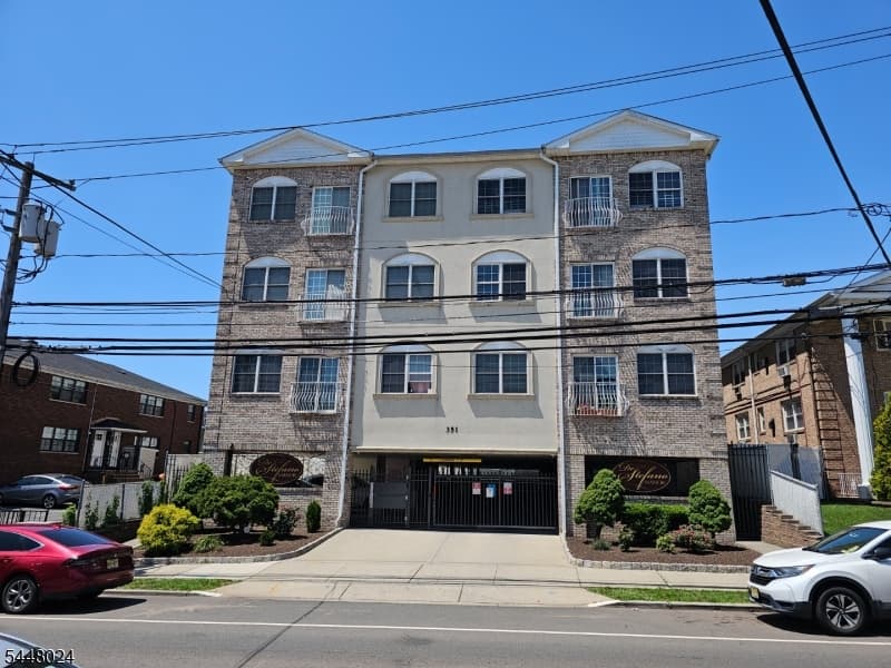 351 S Broad St, Elizabeth City, Union