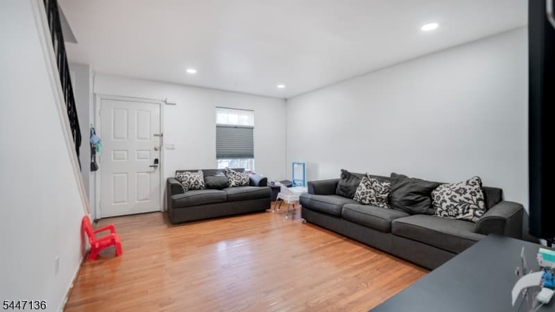 675 R Garden St, Elizabeth City, Union photo 2