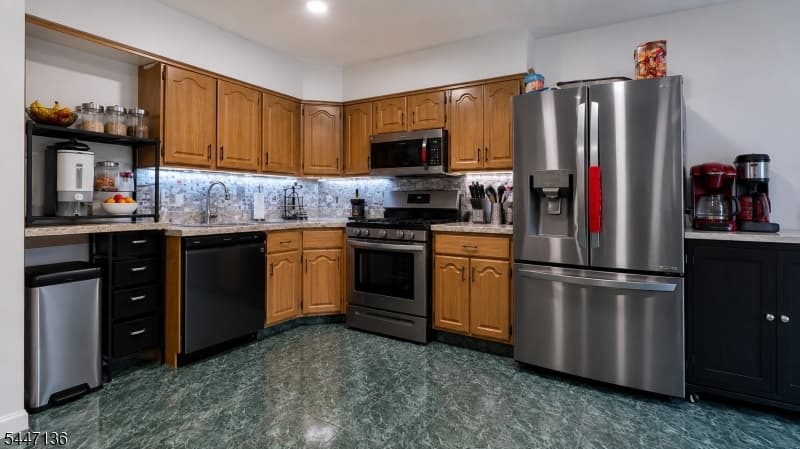 675 R Garden St, Elizabeth City, Union photo 4