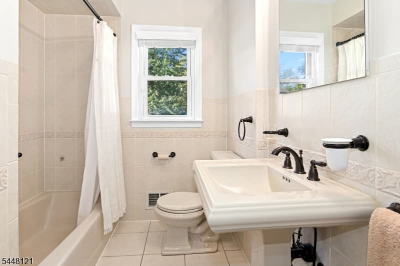 217 Robin Hood Rd, Mountainside Boro, Union photo 22